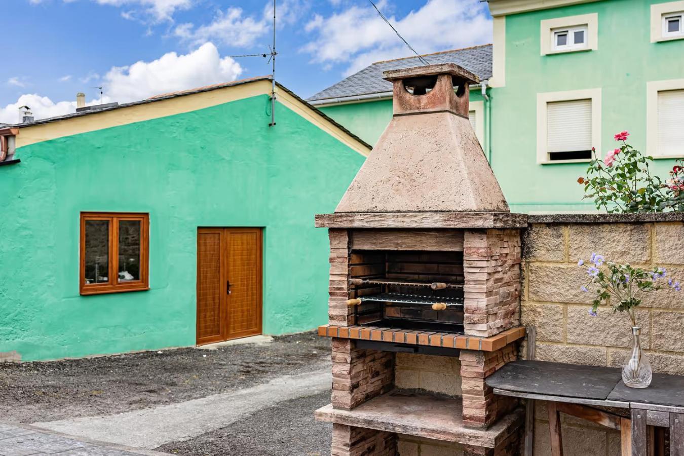 Apartamentos Turisticos As Cetareas Рінло Екстер'єр фото