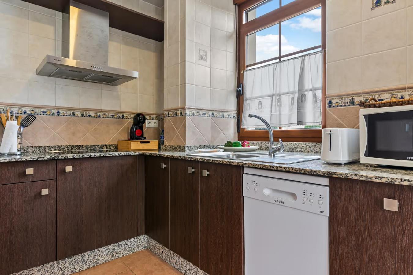 Apartamentos Turisticos As Cetareas Рінло Номер фото